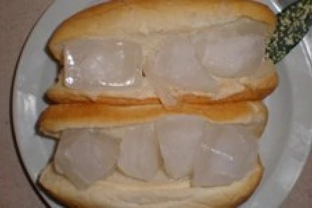 Mua máy làm đá ở đâu khi tràn ngập hàng không rõ nguồn gốc